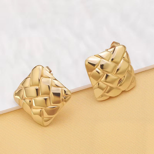 Basket Weave Stud