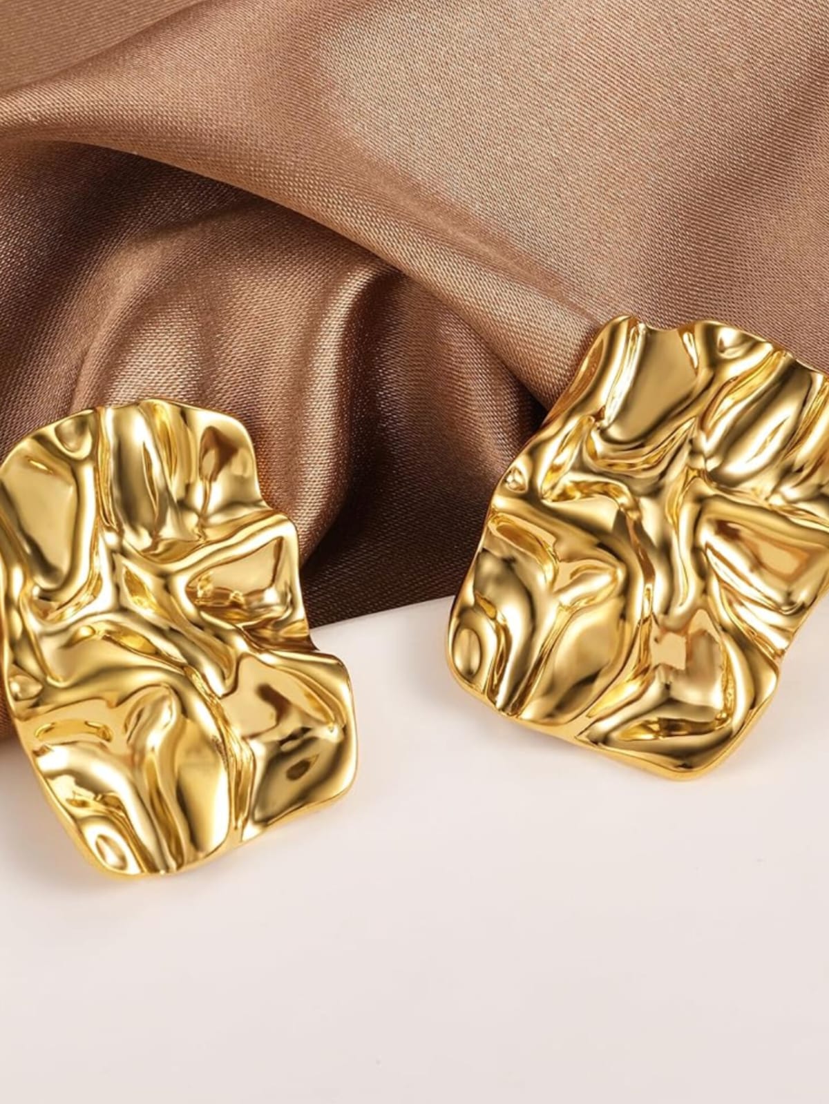 Crumbled Statment Earring