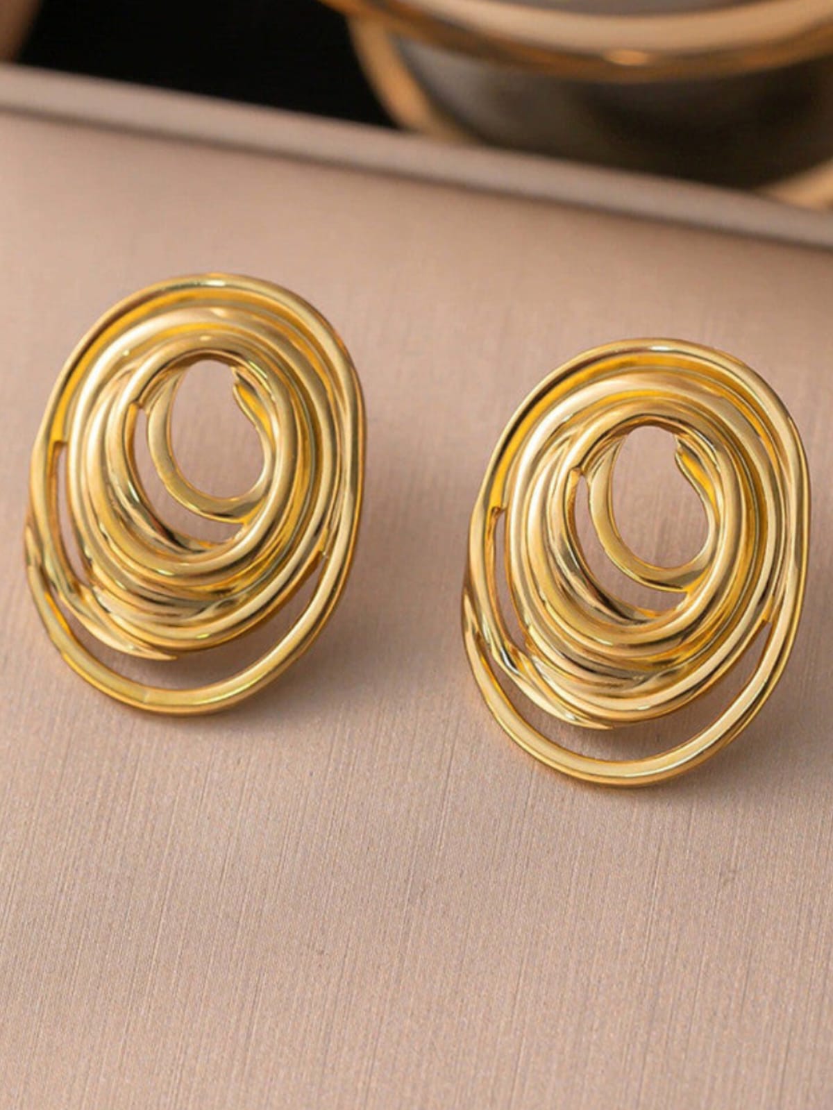 Concentric Stud - Image 2