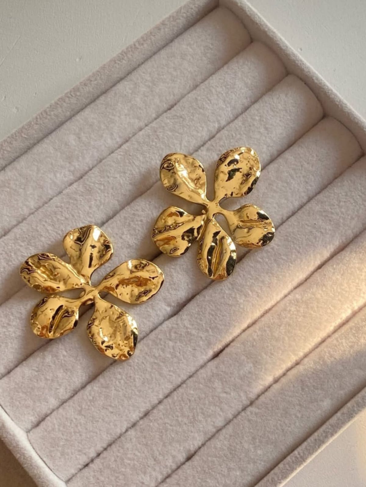 Flower Stud - Image 2