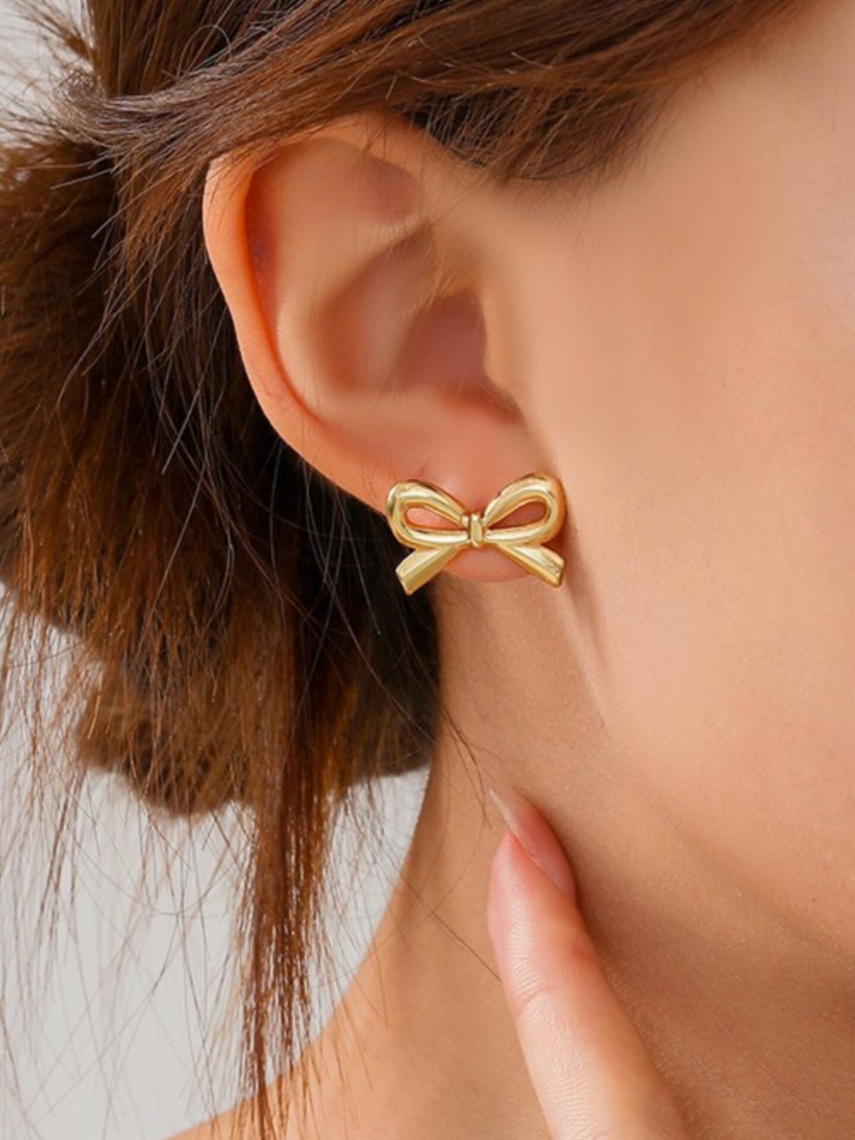 Bow Stud - Image 2