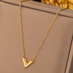 Chevron Charm Neckpiece
