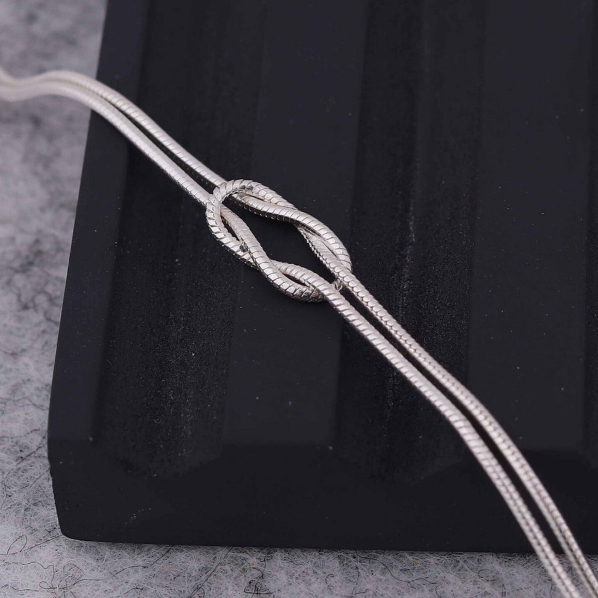 Eternal Loop Silver Bracelet - Image 3