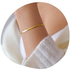 Eterna Gold Chain Bracelet
