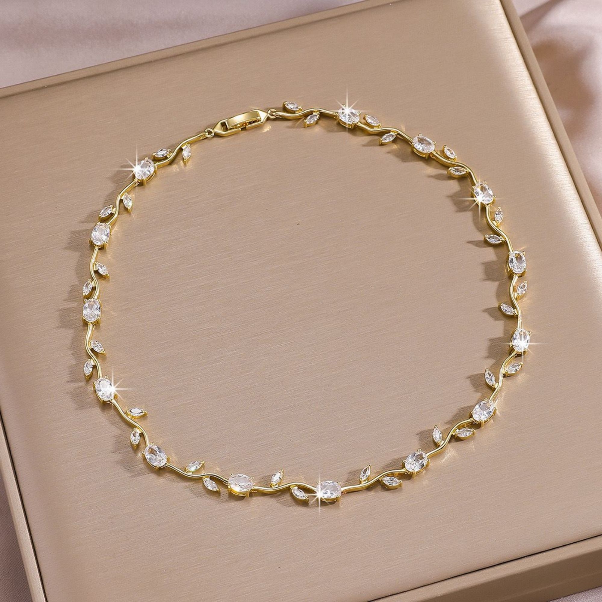Allura Tulip Necklace - Image 2