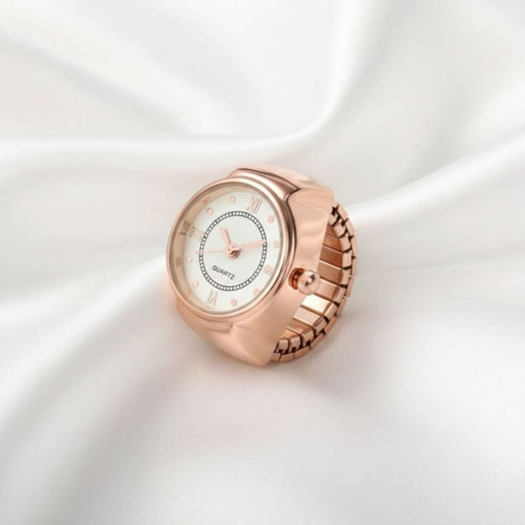 Luxe Finger Watch - Image 2
