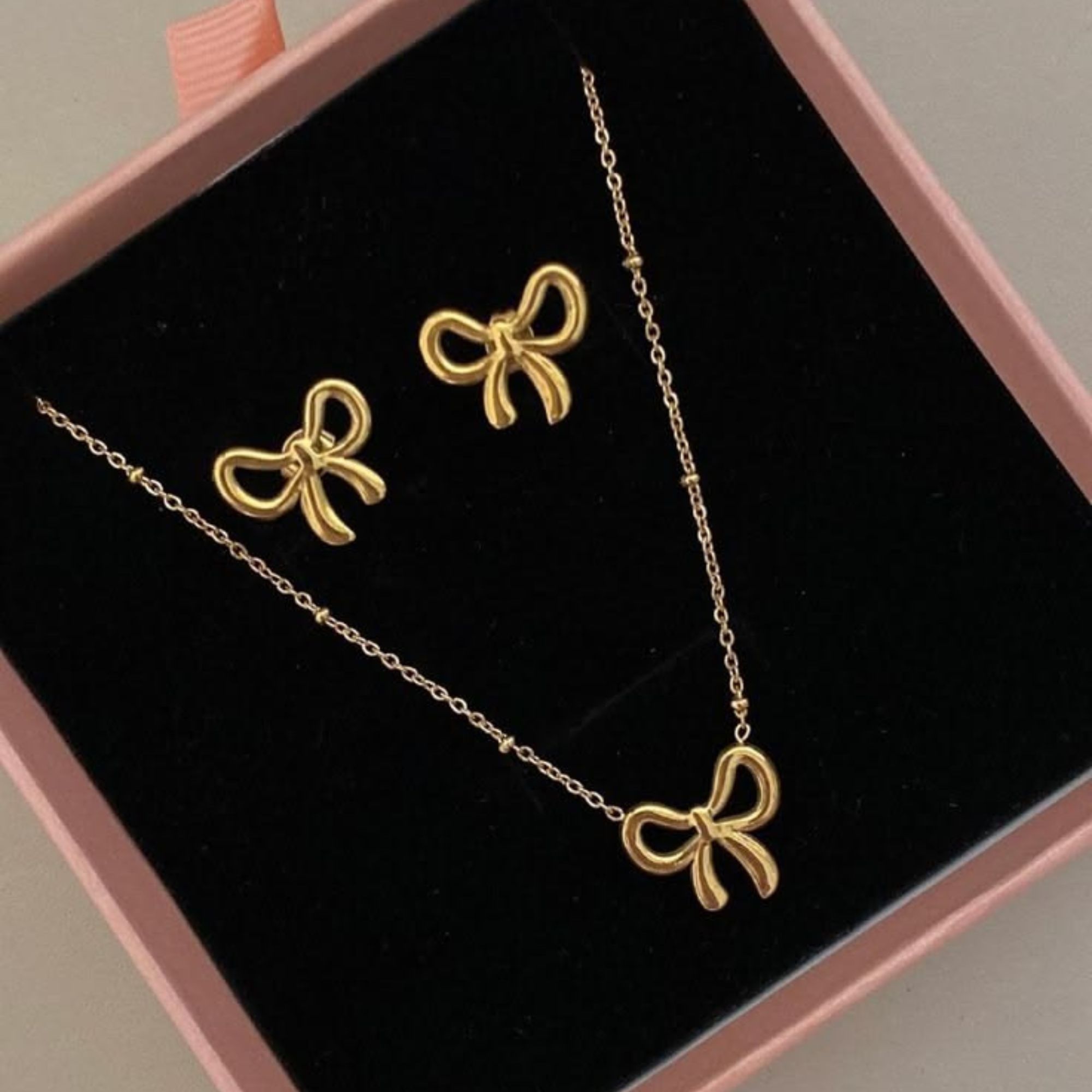 Bow Charm Set - Image 3