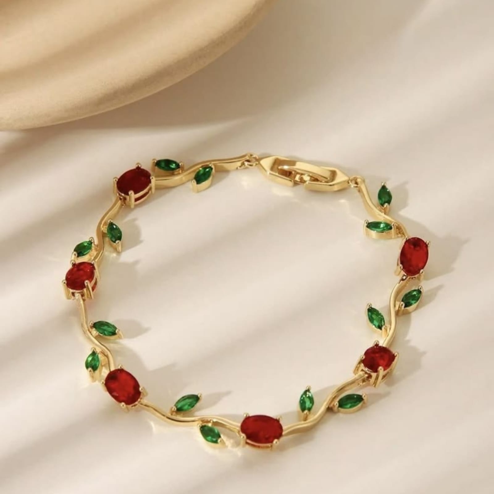 Ruby Leaf Vine Set - Image 2