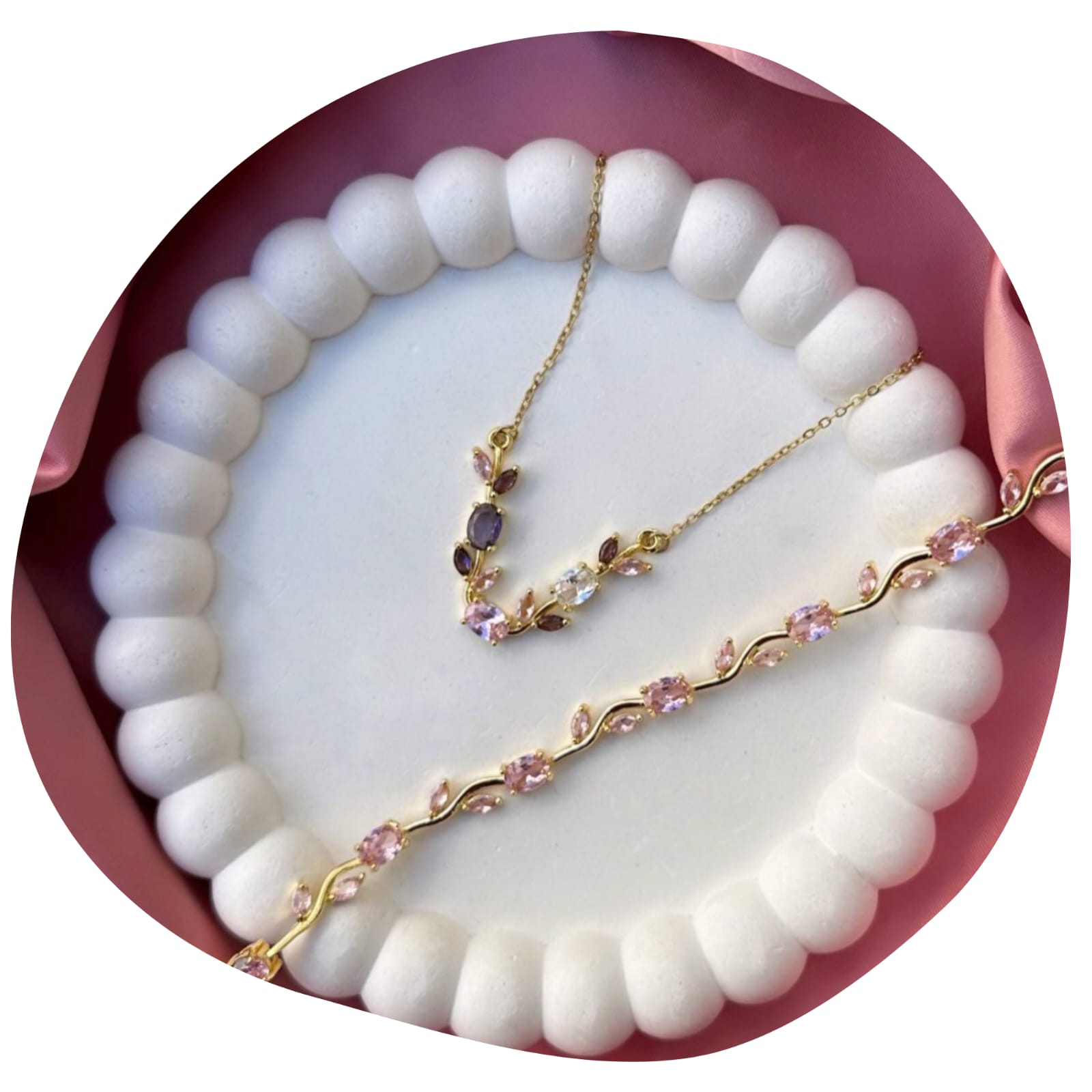 Blush Petal Vine Set