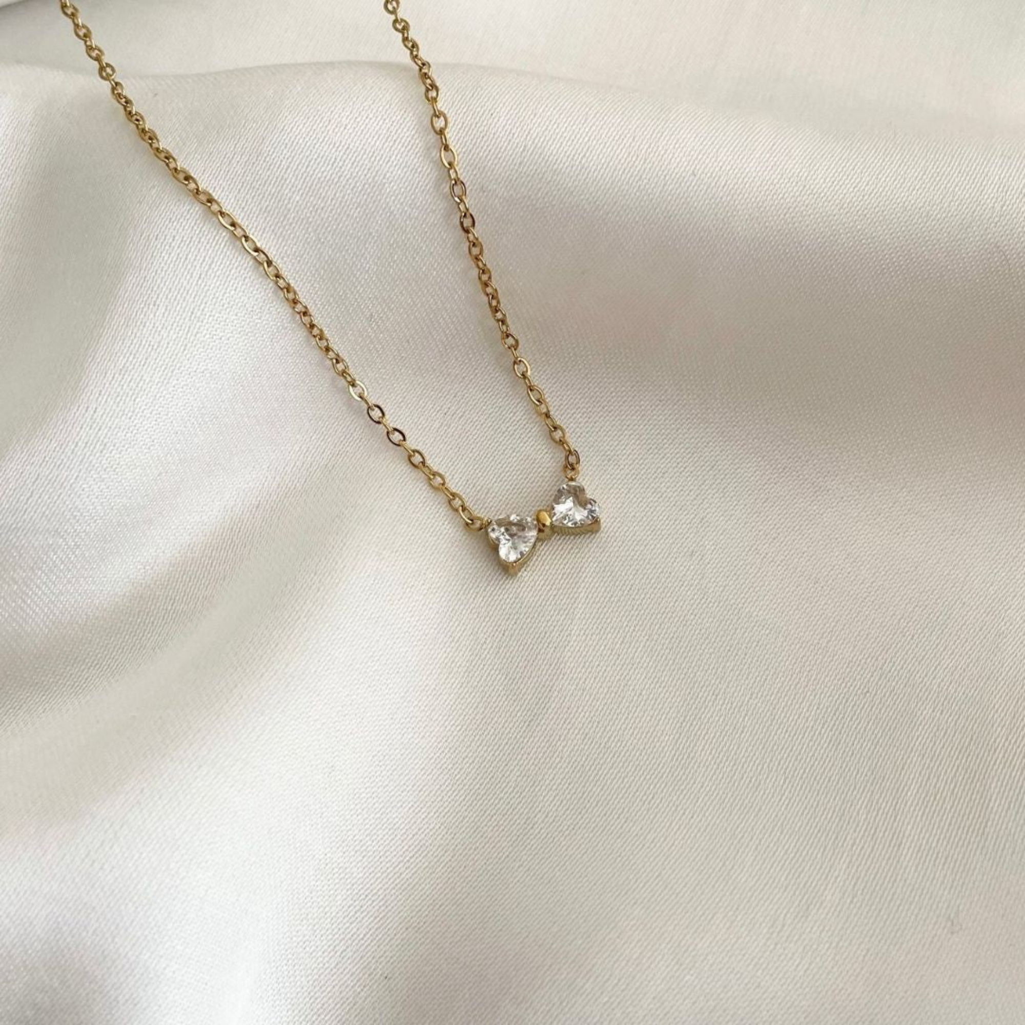 Bow Accent Gold Necklace - Image 2