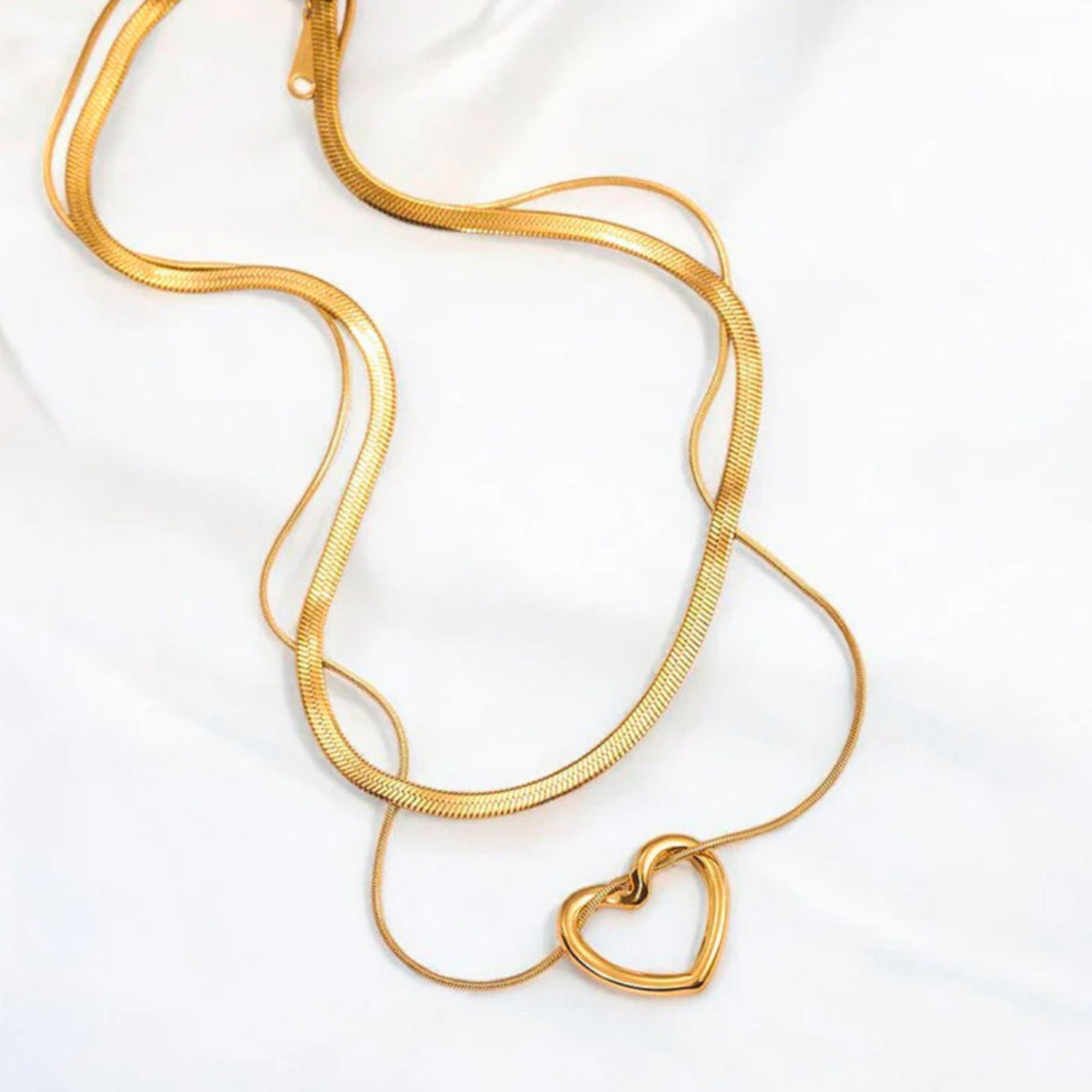 Aurielle Heart Necklace - Image 2