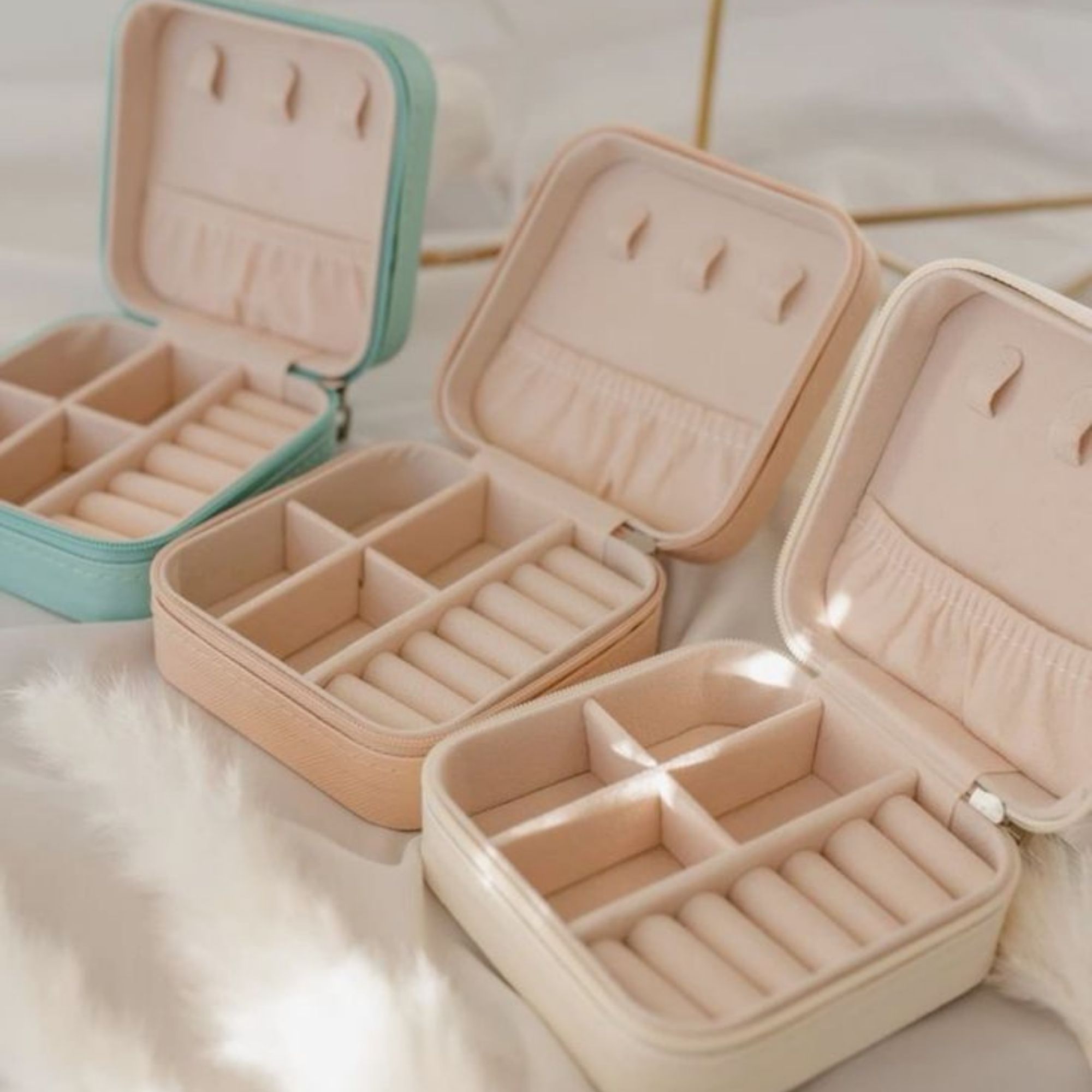 Mini Jewellery Case - Image 2